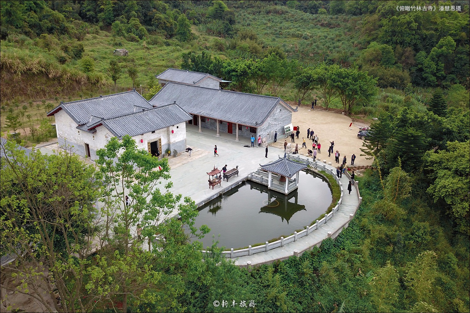 俯瞰竹林古寺-潘慧恩摄.jpg